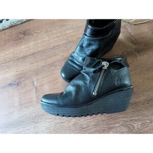 FLY LONDON Black Wedge / Zip Up Slouchy Ankle Boots Bootie Sz 39